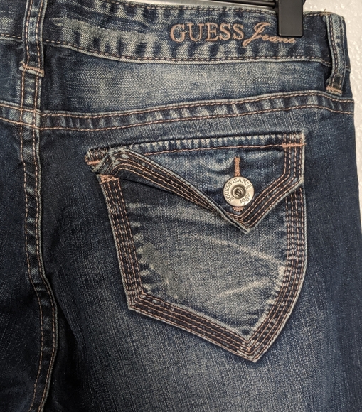 Guess Jeans- size 28 - Picture 4 of 8